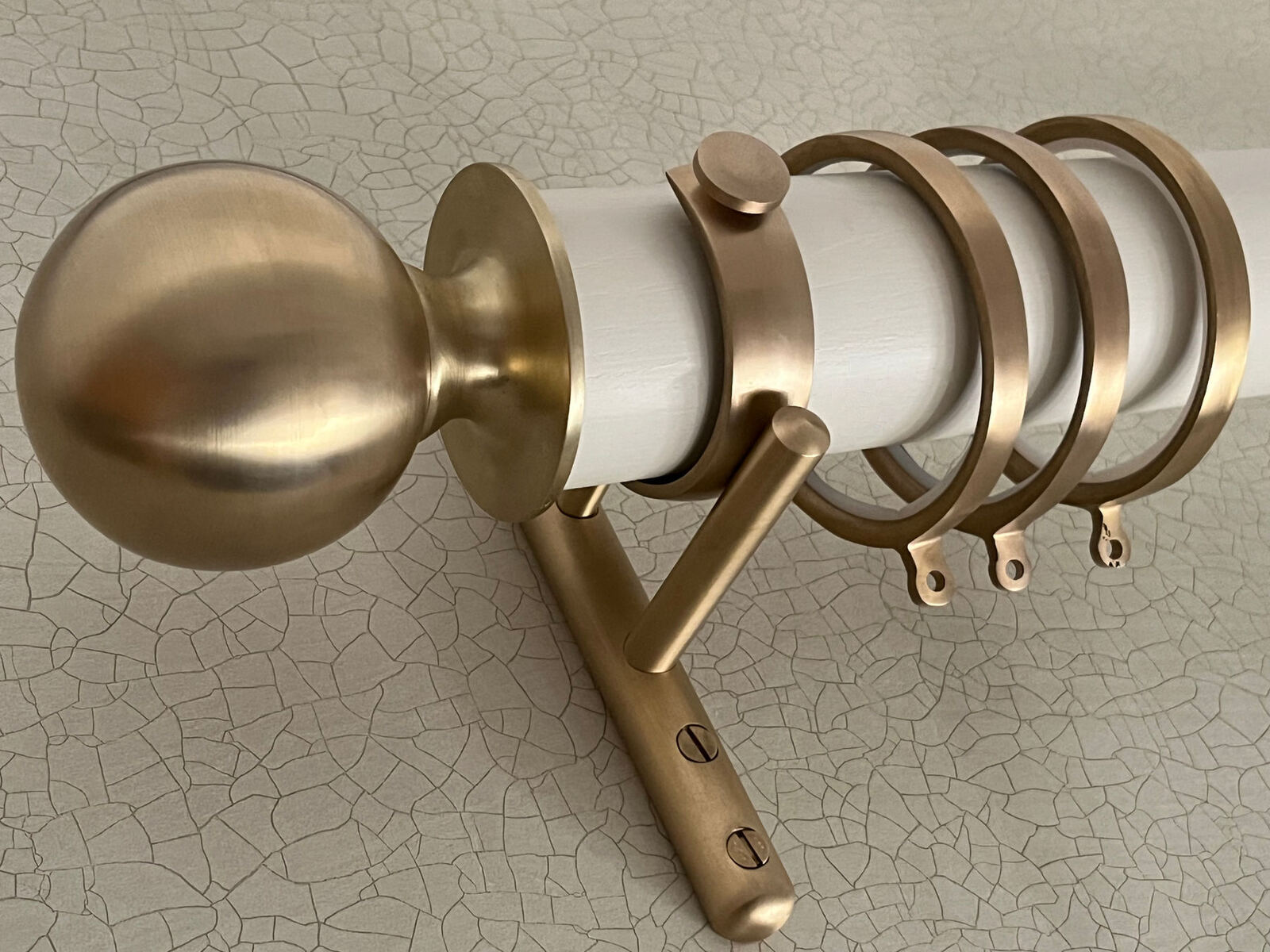 Jago Designs curtain pole detail