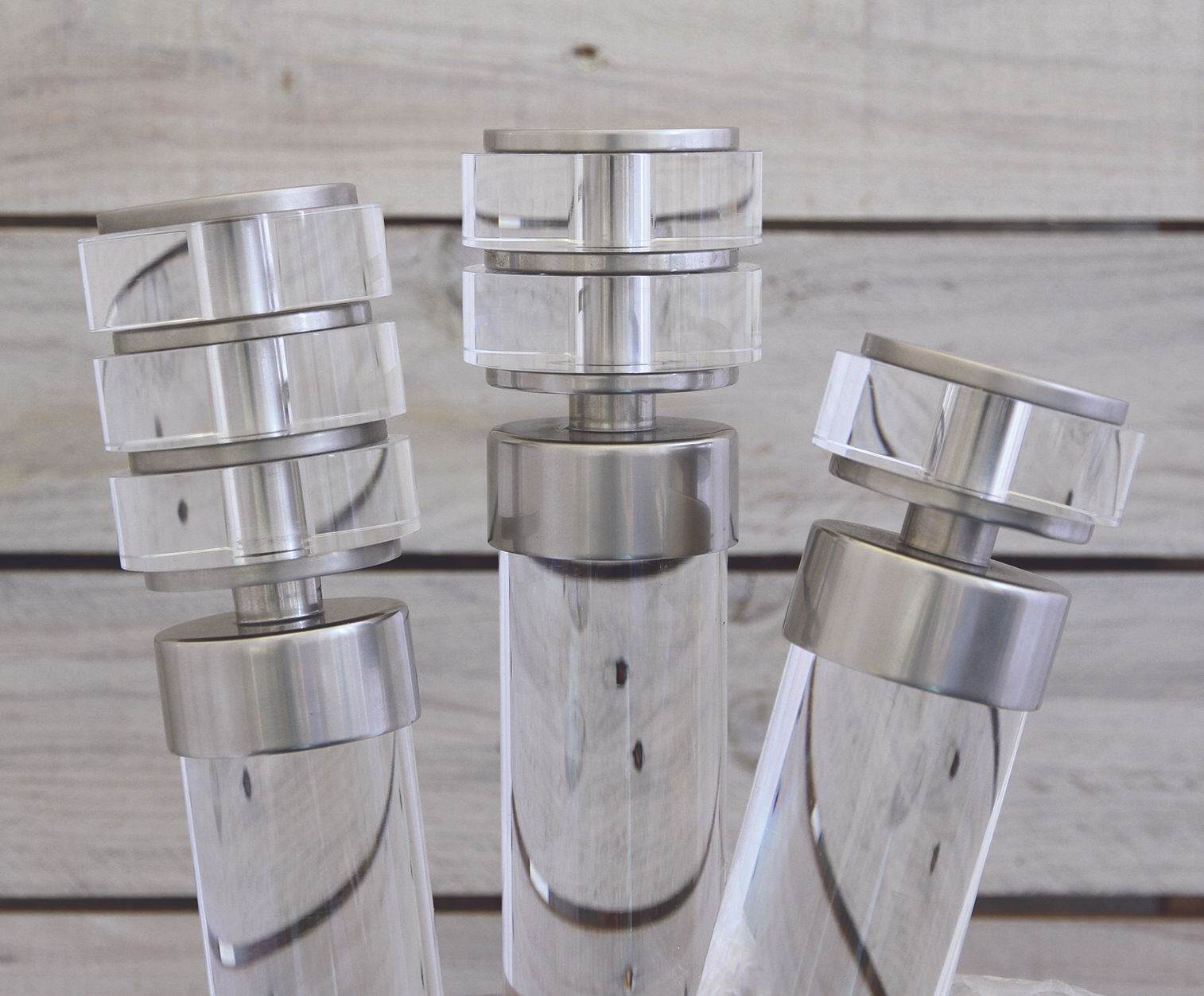 Acrylic finials