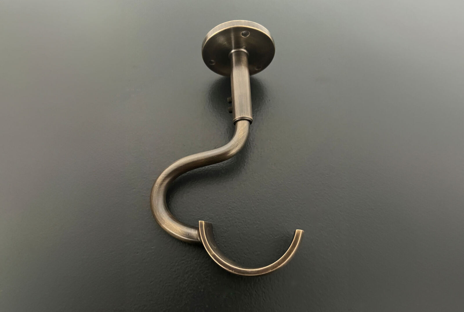 Ceiling Fix Passing Bracket