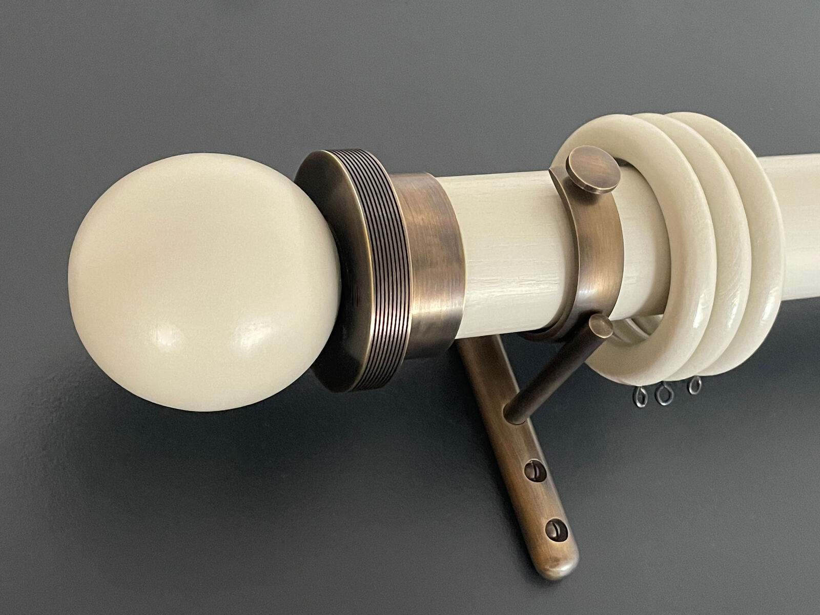 Jago Designs curtain pole detail