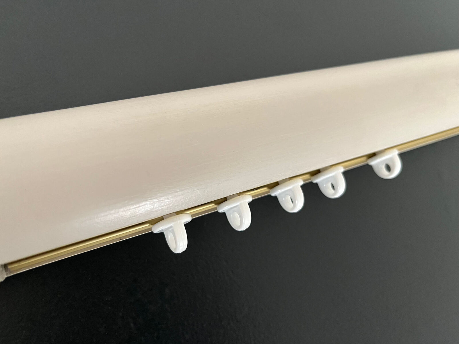 Hand-painted tracked pole